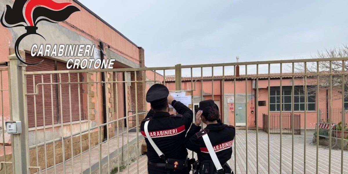 Isola: concluse le indagini sui problemi strutturali della scuola Karol Wojtyla