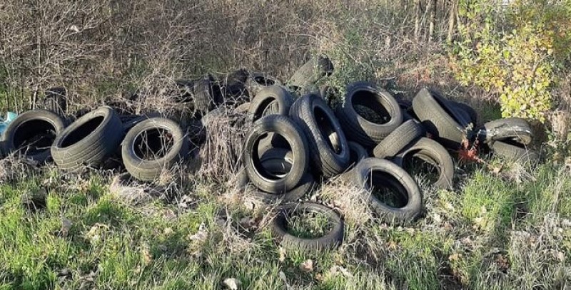 24-11-pneumatici.jpg